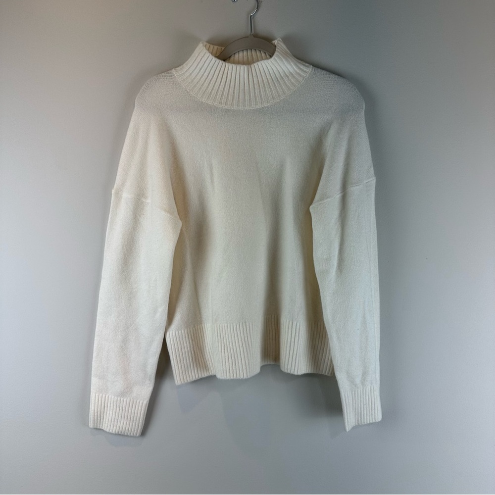 Loft Off White Cream Modern Mock Neck Comfy Cozy Wool Blend Sweater Size Small